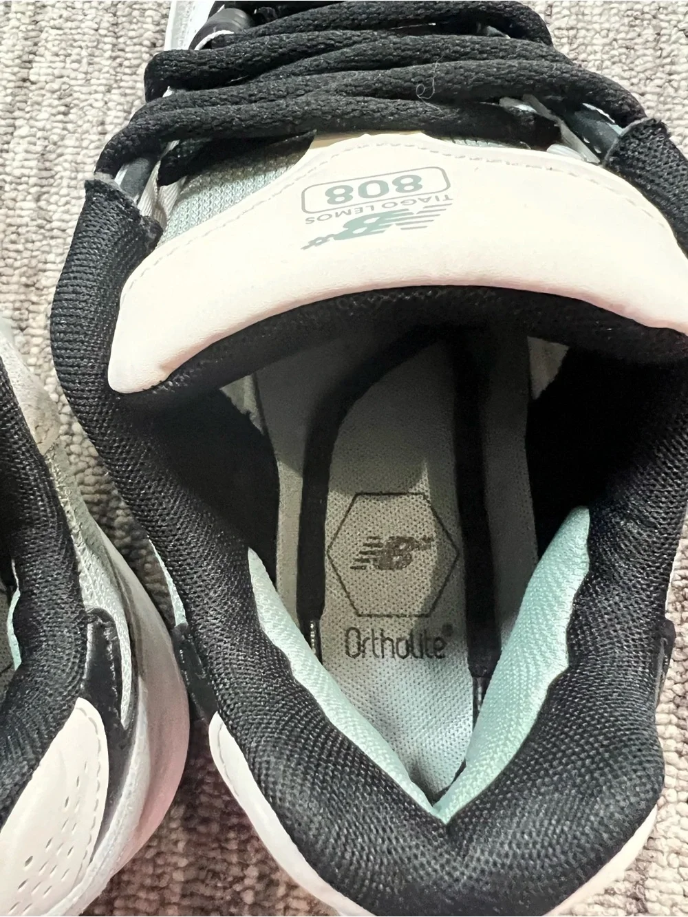 New Balance new tag